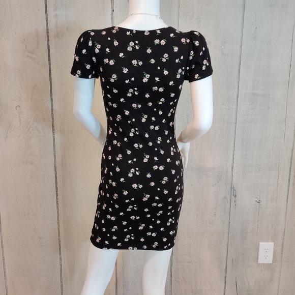 Forever 21 Blk Floral Ribbed Bodycon Dress Size M - Picture 5 of 12